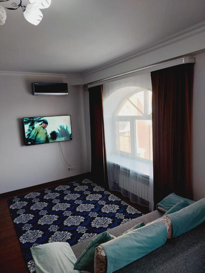 Квартира На Плазе Aktobe Bagian luar foto